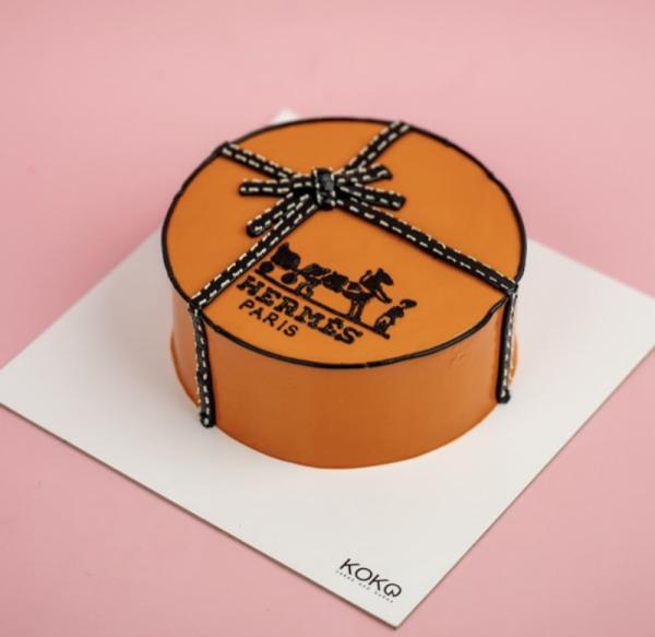 Bento Hermes Paris Cake