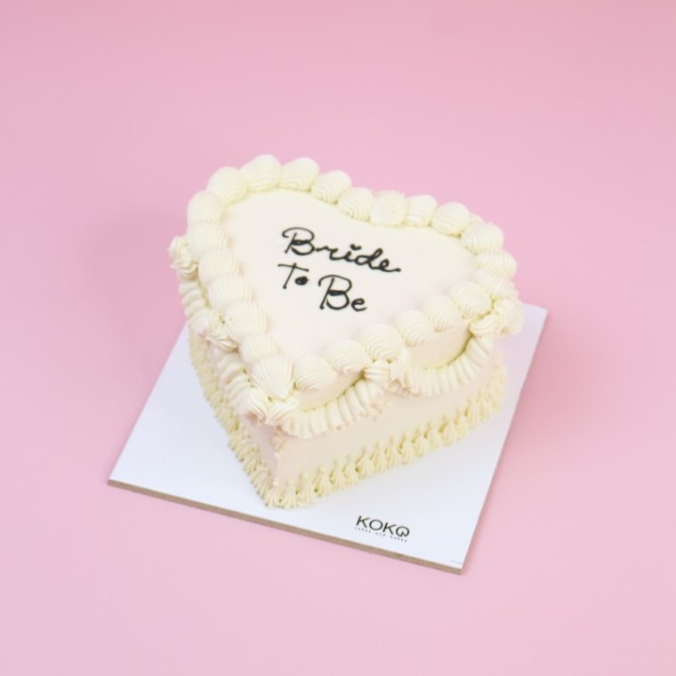 Bento Bride's Vintage Heart Cake