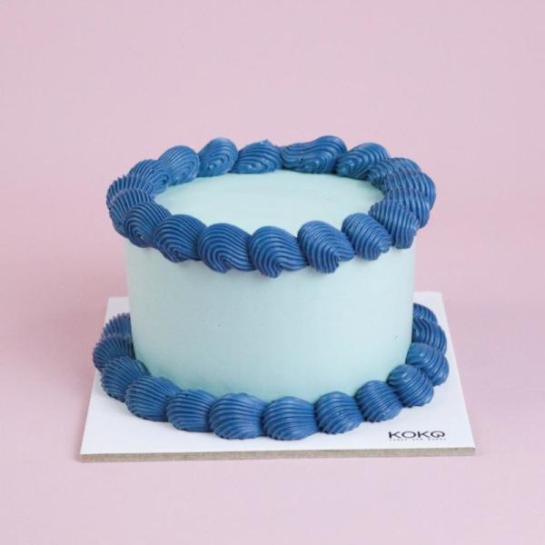 Bento Blue Basic Cake