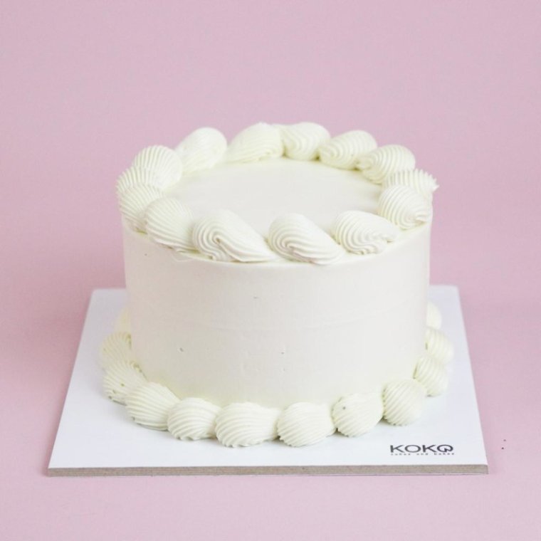 Bento White Basic Cake