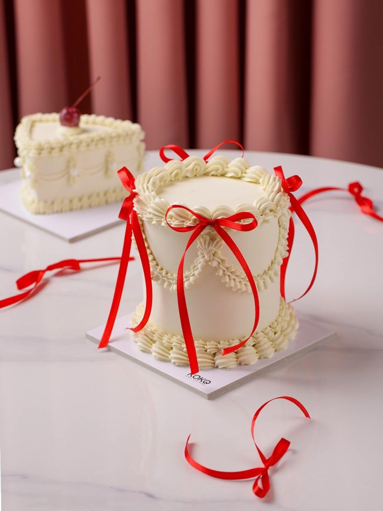 Bento tall Coquette with ribbon